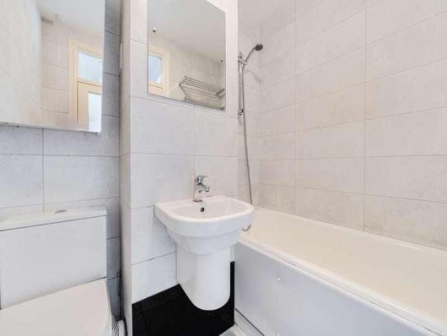 1 bed flat for sale