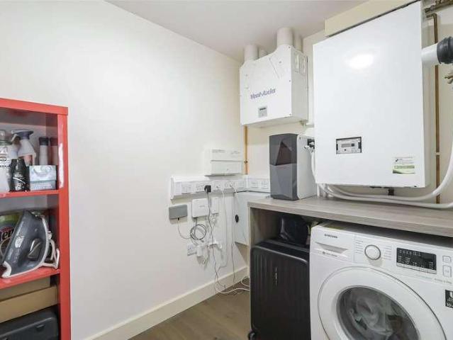 1 bed flat for sale