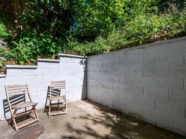 1 bed flat for sale