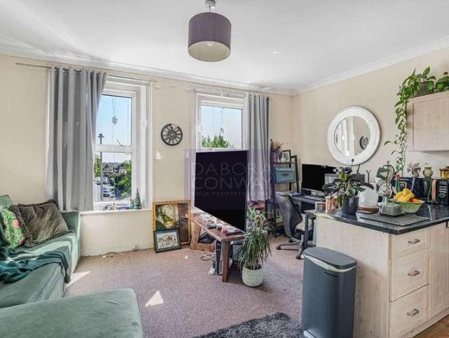 1 bed flat for sale