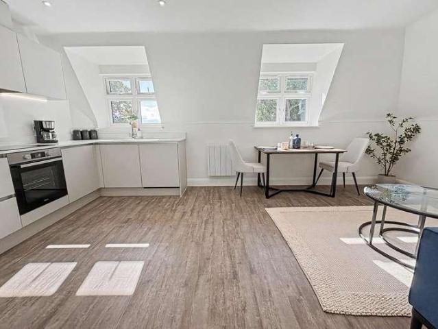 1 bed flat for sale
