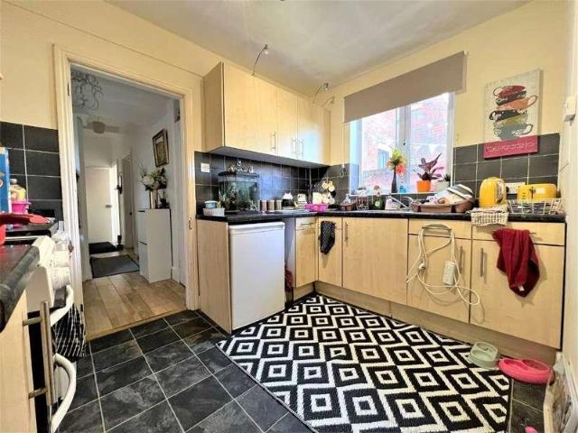 1 bed flat for sale
