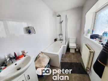 1 bed flat for sale