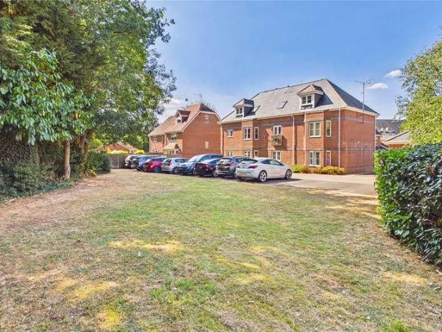 1 bed flat for sale