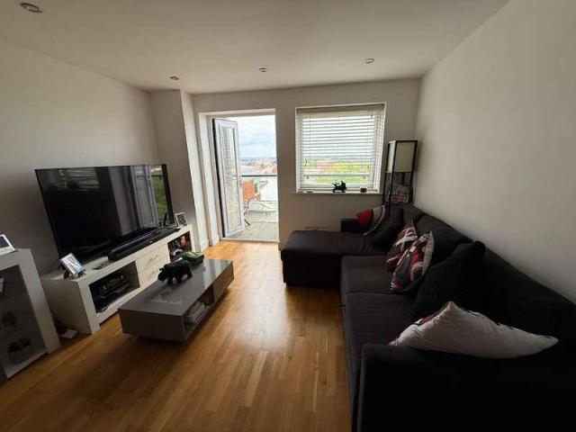 1 bed flat for sale