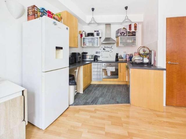 1 bed flat for sale