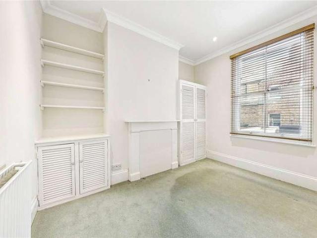 1 bed flat for sale