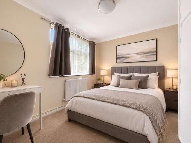 1 bed flat for sale
