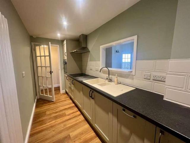 1 bed flat for sale