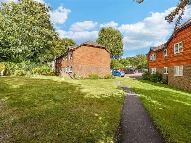 1 bed flat for sale