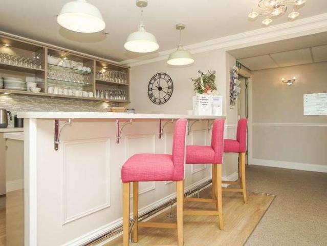 1 bed flat for sale