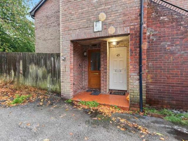 1 bed flat for sale
