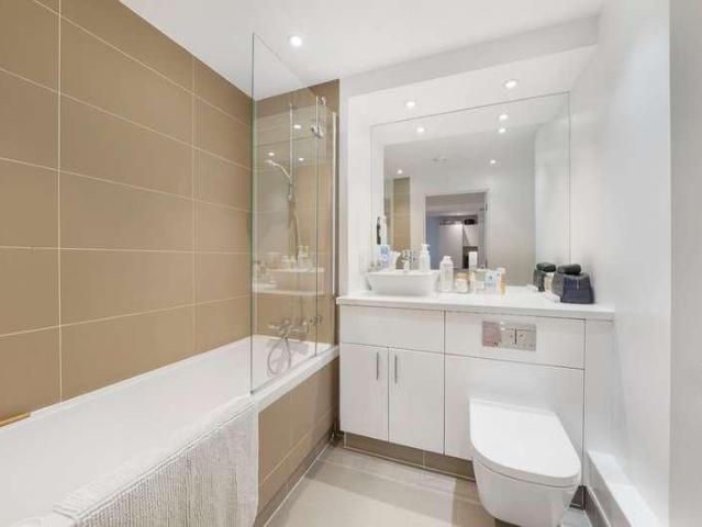1 bed flat for sale