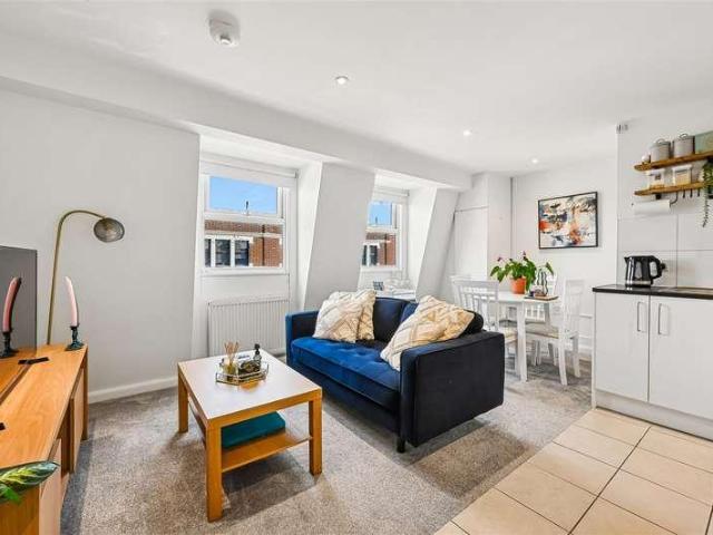 1 bed flat for sale