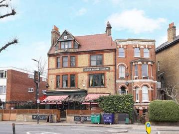 1 bed flat for sale