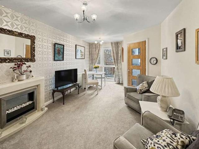 1 bed flat for sale