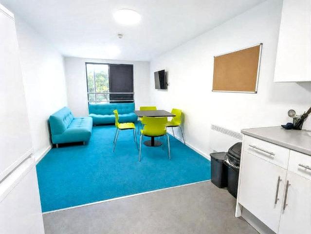 1 bed flat for sale