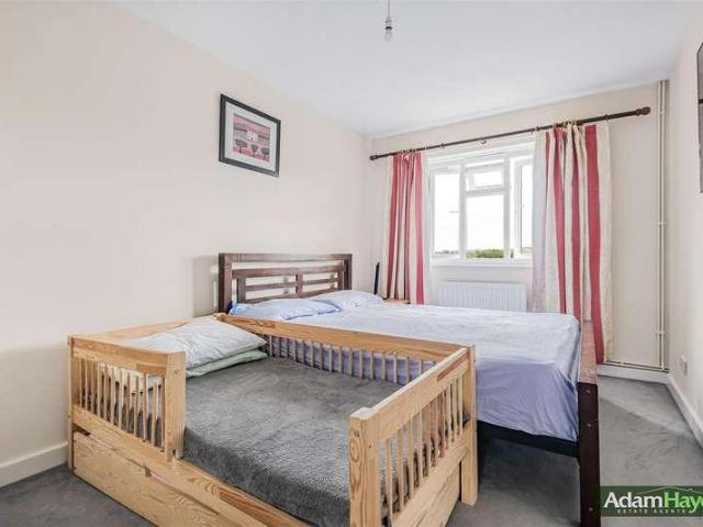 1 bed flat for sale