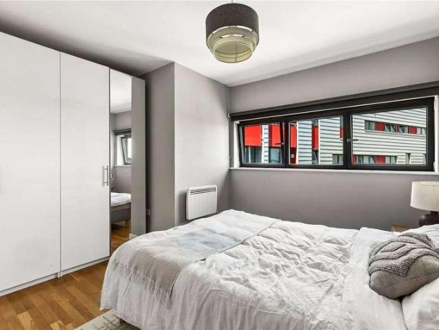 1 bed flat for sale