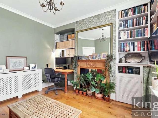 1 bed flat for sale