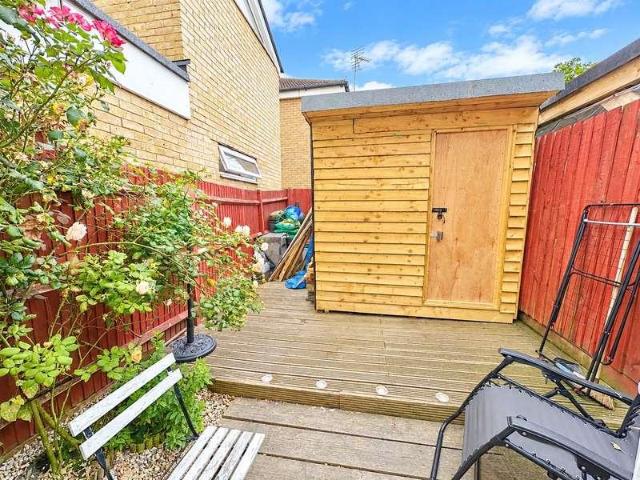 1 bed flat for sale