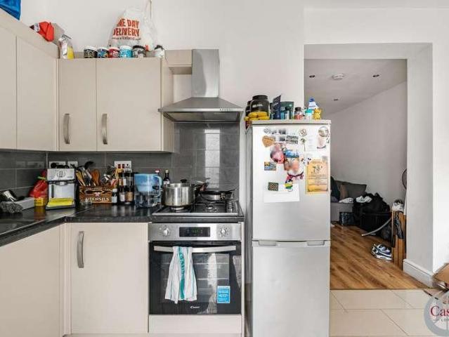 1 bed flat for sale