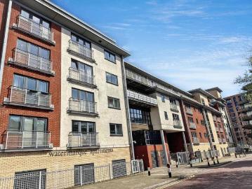 1 bed flat for sale