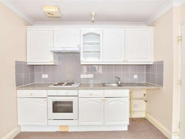 1 bed flat for sale