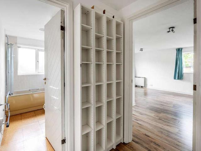 1 bed flat for sale