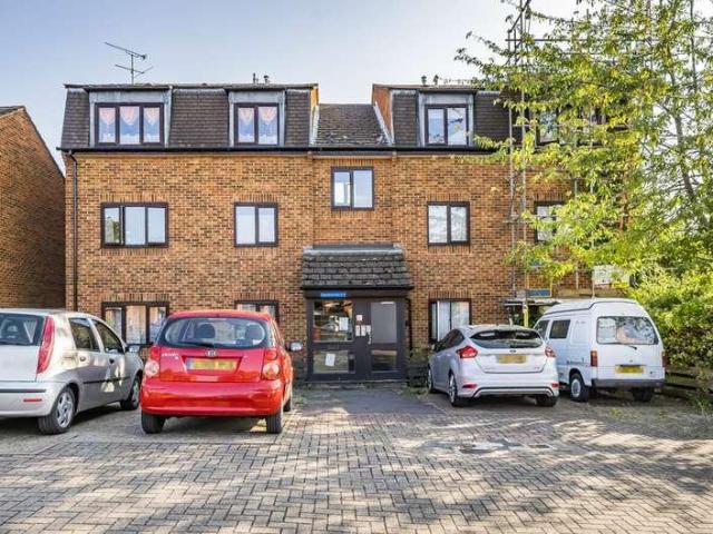 1 bed flat for sale