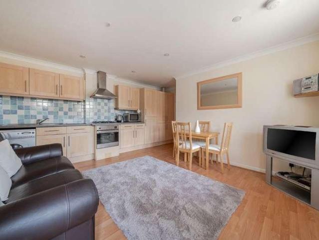 1 bed flat for sale