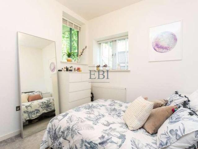 1 bed flat for sale