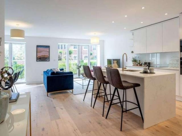 1 bed flat for sale