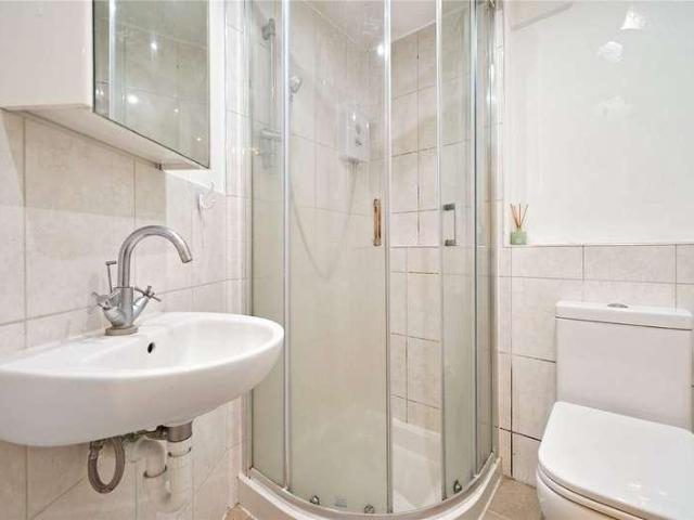 1 bed flat for sale