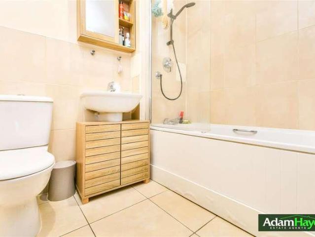 1 bed flat for sale