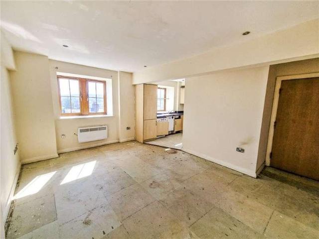 1 bed flat for sale