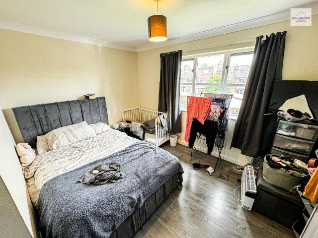 1 bed flat for sale