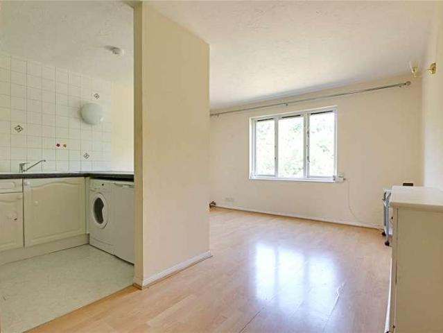 1 bed flat for sale
