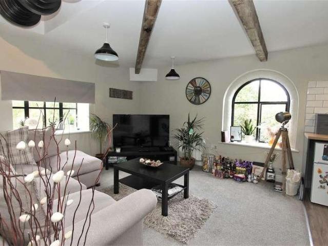 1 bed flat for sale