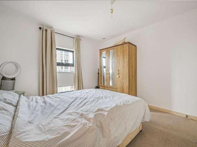 1 bed flat for sale