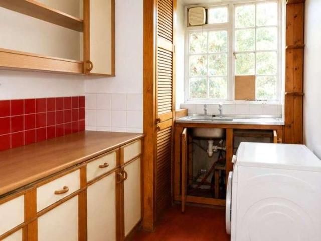 1 bed flat for sale