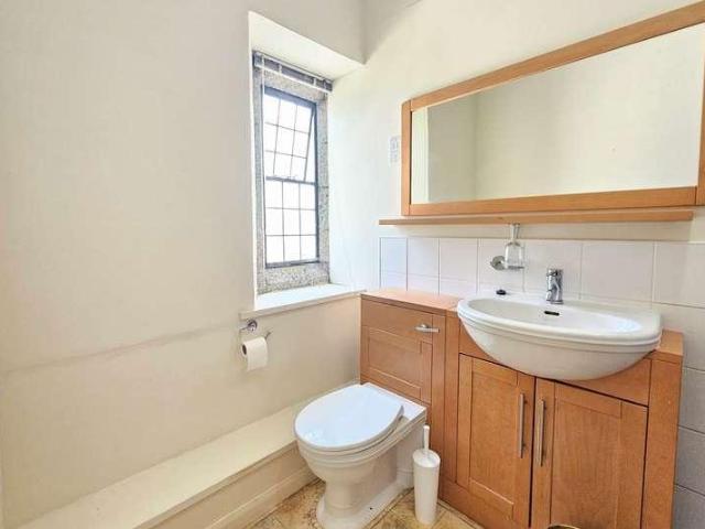 1 bed flat for sale