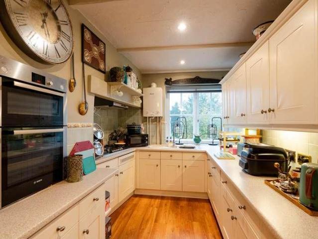 1 bed flat for sale