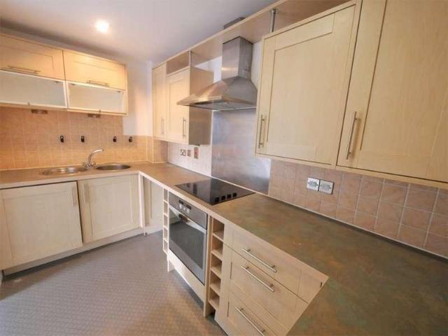 1 bed flat for sale