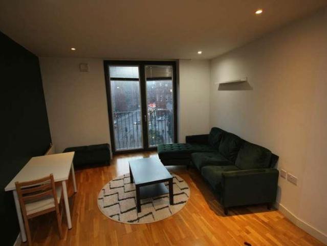 1 bed flat for sale