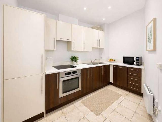 1 bed flat for sale