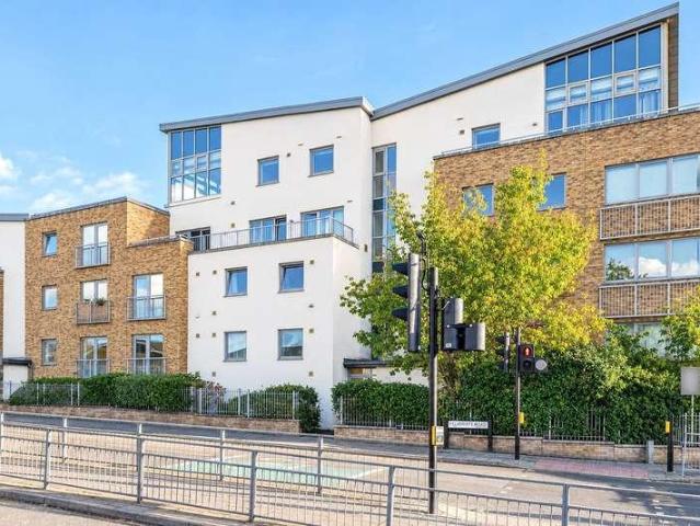 1 bed flat for sale