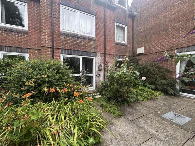 1 bed flat for sale