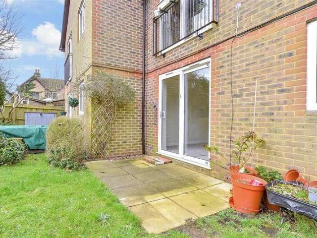 1 bed flat for sale