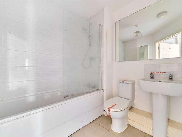 1 bed flat for sale